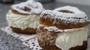 Roscón de nata y trufa, o sólo nata